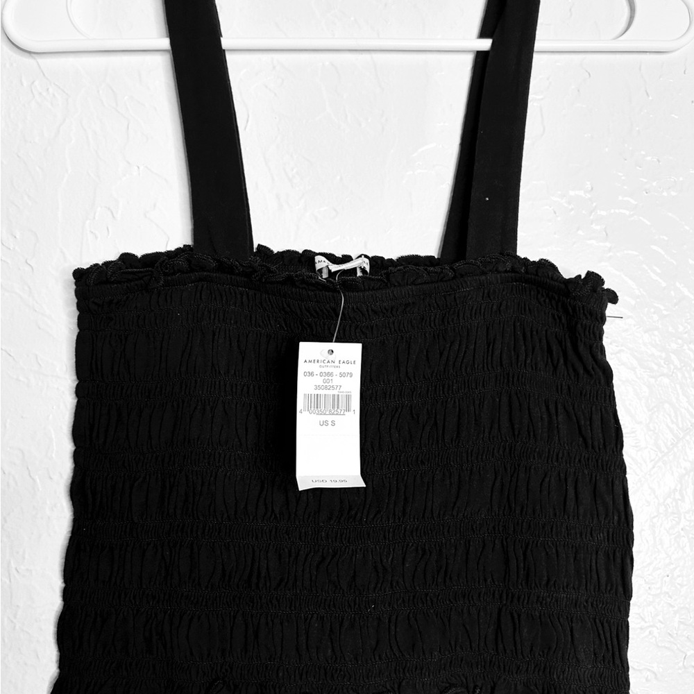 American Eagle smocked strap NWT cropped black top size small
